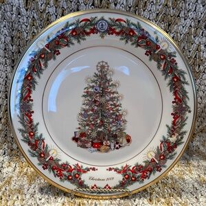 Lenox Christmas Trees Around the World DENMARK Collector Plate 2009, NEW IN BOX